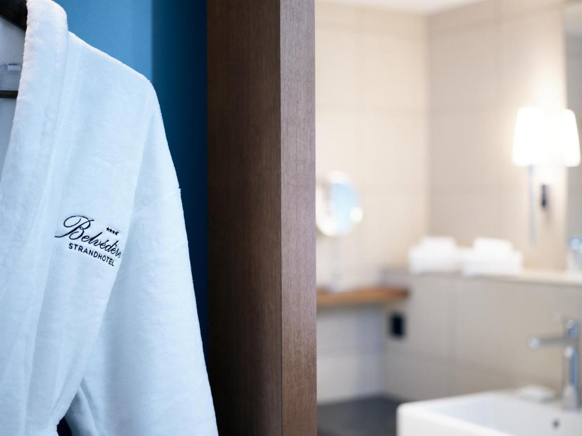 Belvedere Strandhotel Spiez Bagian luar foto