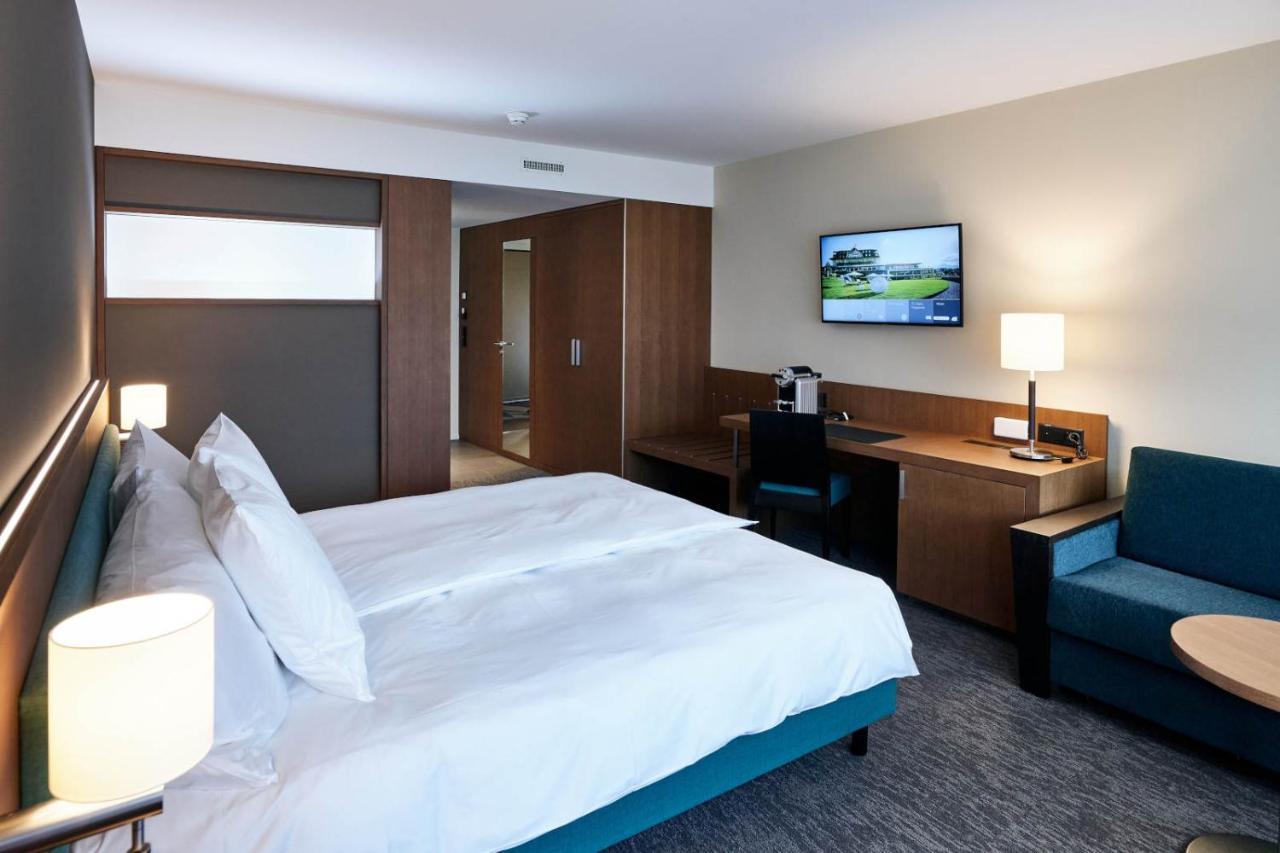 Belvedere Strandhotel Spiez Bagian luar foto