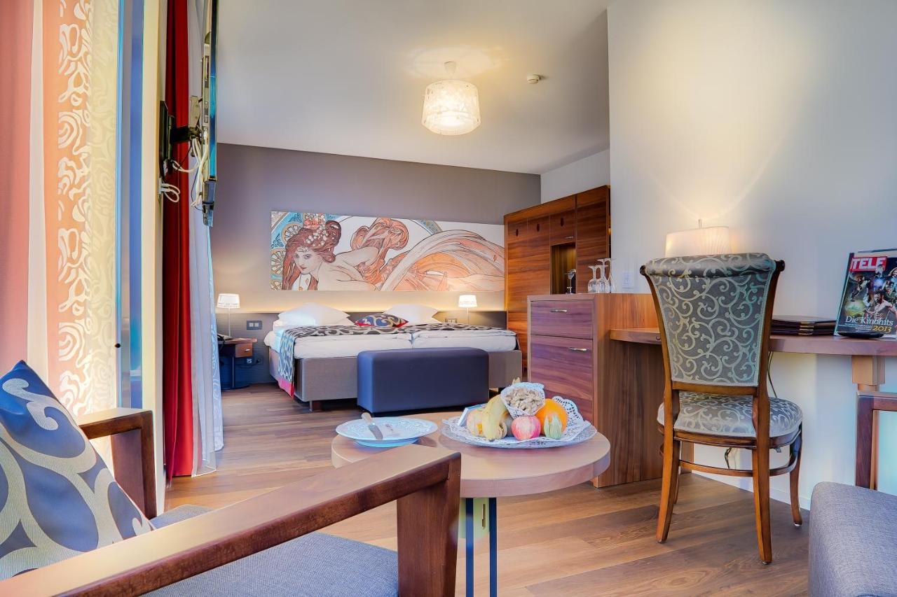 Belvedere Strandhotel Spiez Bagian luar foto